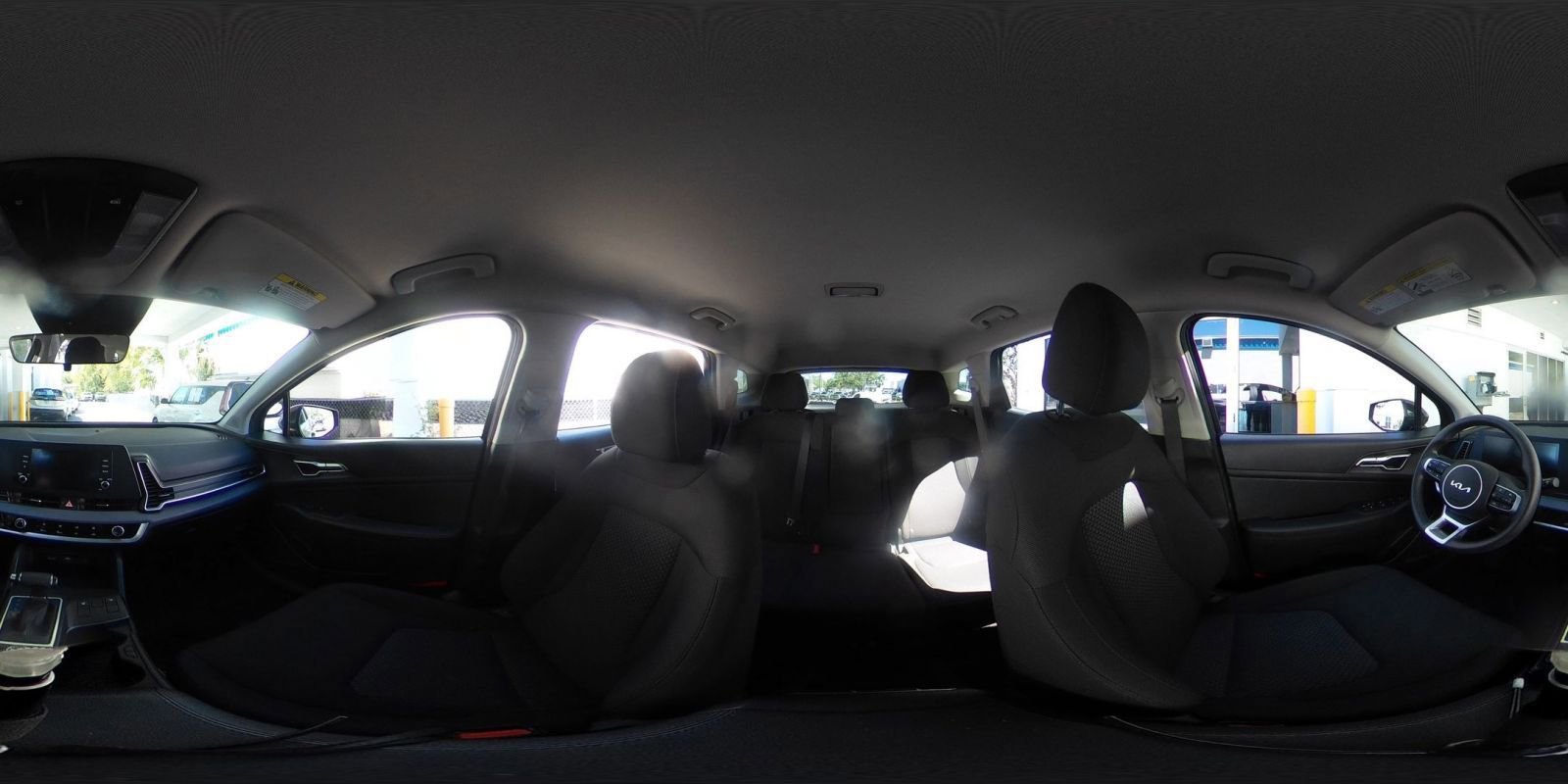 Used 2025 Kia Sportage LX image 41