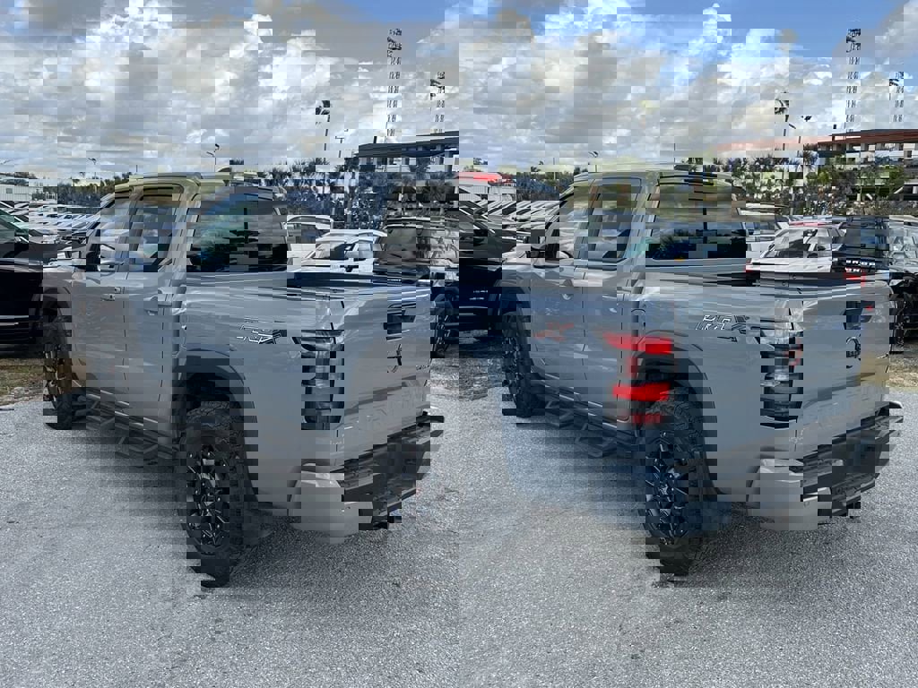 Used 2023 Nissan Frontier Pro-X w/ Pro-X Premium Package image 7