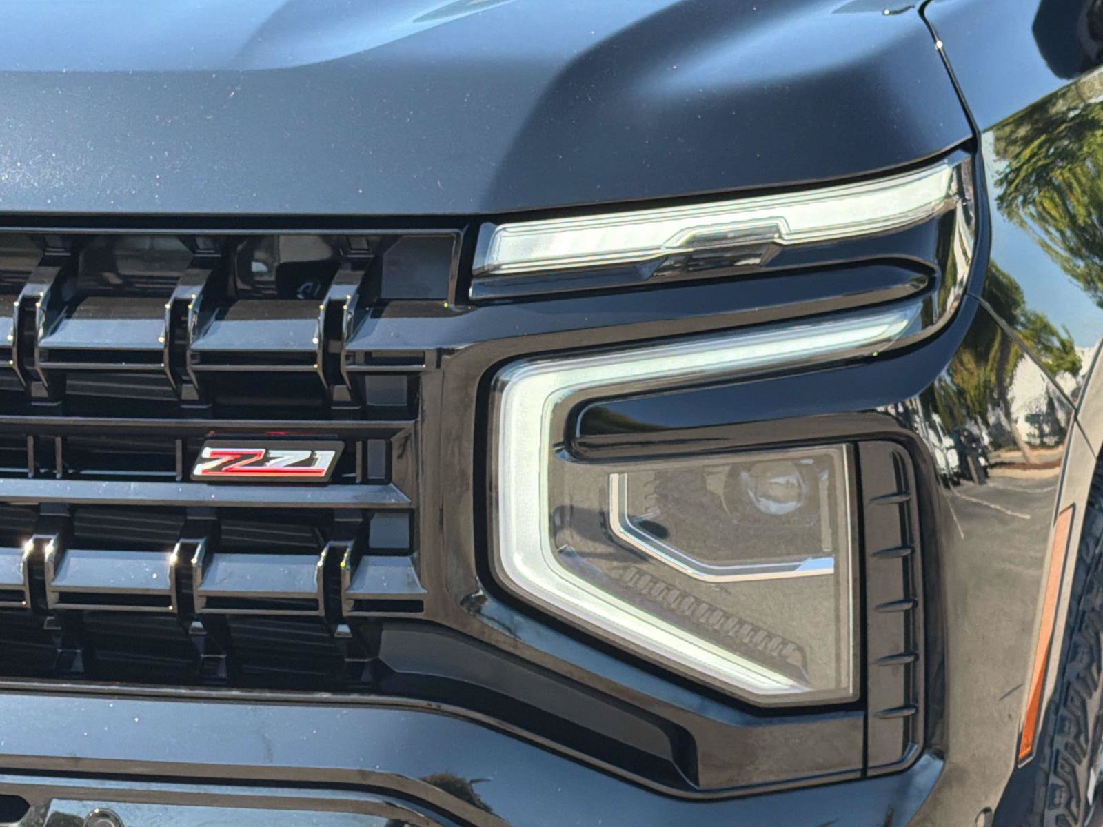Used 2025 Chevrolet Tahoe Z71 AWD/4WD image 11