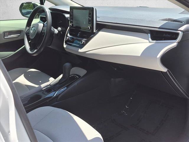 Used 2021 Toyota Corolla LE FWD image 18