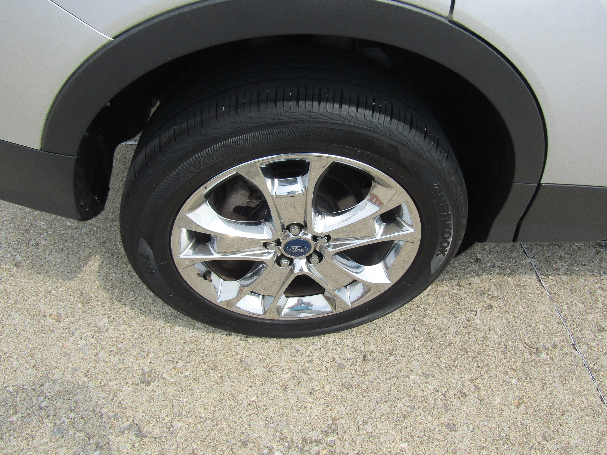 Used 2013 Ford Escape SEL FWD image 11
