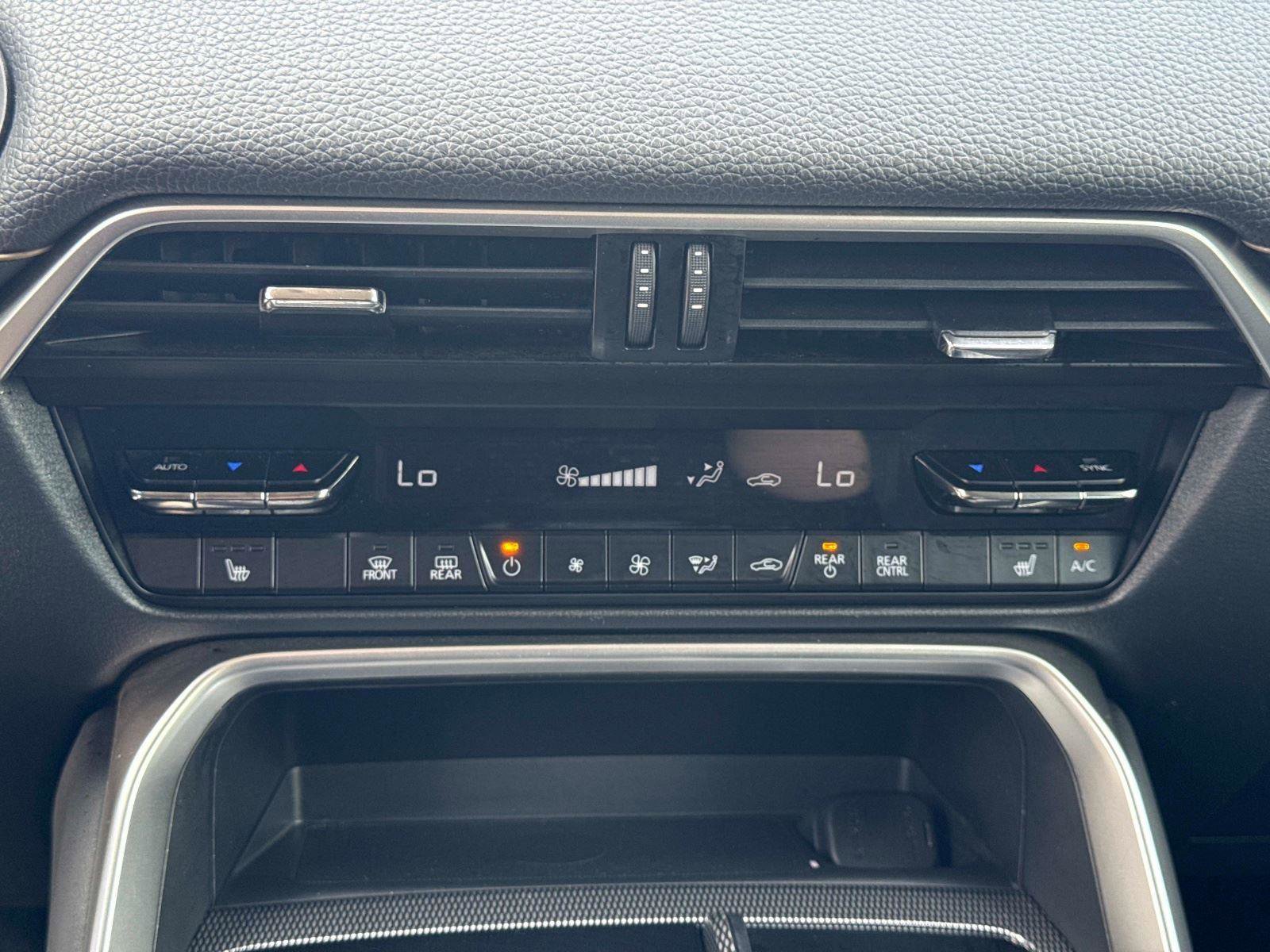 Certified 2024 MAZDA CX-90 3.3 Turbo w/ Preferred Plus image 26