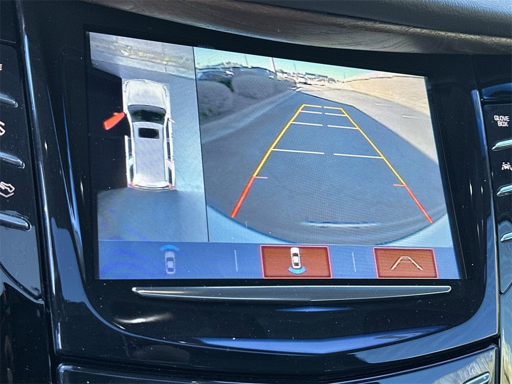 Used 2020 Cadillac Escalade Premium Luxury image 31