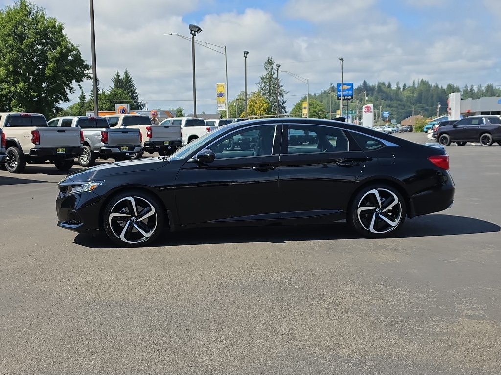 Used 2022 Honda Accord Sport image 6
