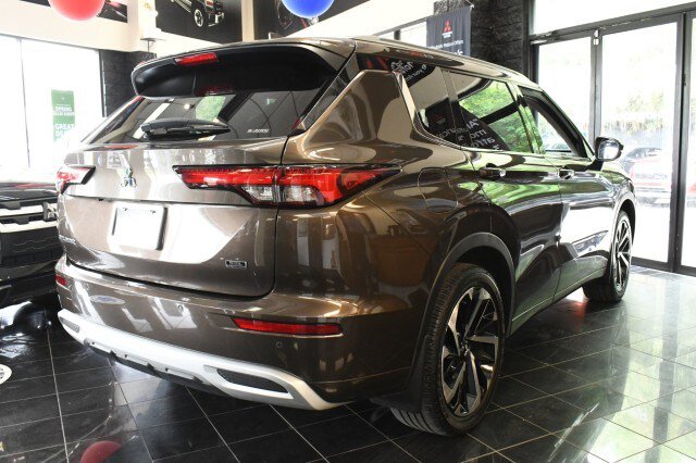 Used 2022 Mitsubishi Outlander SEL AWD/4WD image 15
