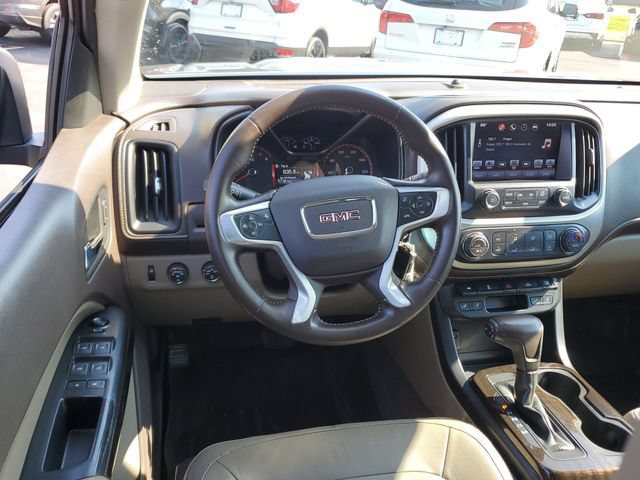 Used 2016 GMC Canyon SLT w/ Driver Alert Package AWD/4WD image 11