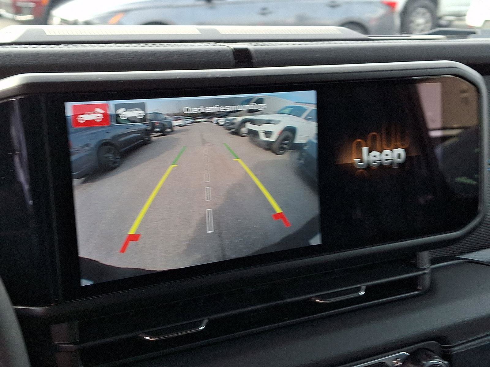 Used 2024 Jeep Wrangler Unlimited Rubicon 4xe w/ Technology Group image 19