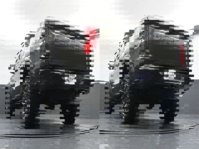 Used 2025 Chevrolet Colorado ZR2 w/ Technology Package image 28