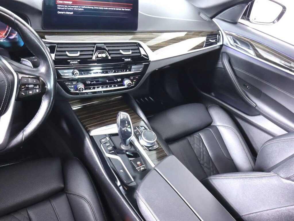 Used 2021 BMW 530i xDrive w/ Convenience Package AWD/4WD image 36
