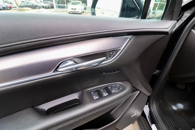 Used 2023 Cadillac XT6 Luxury image 33