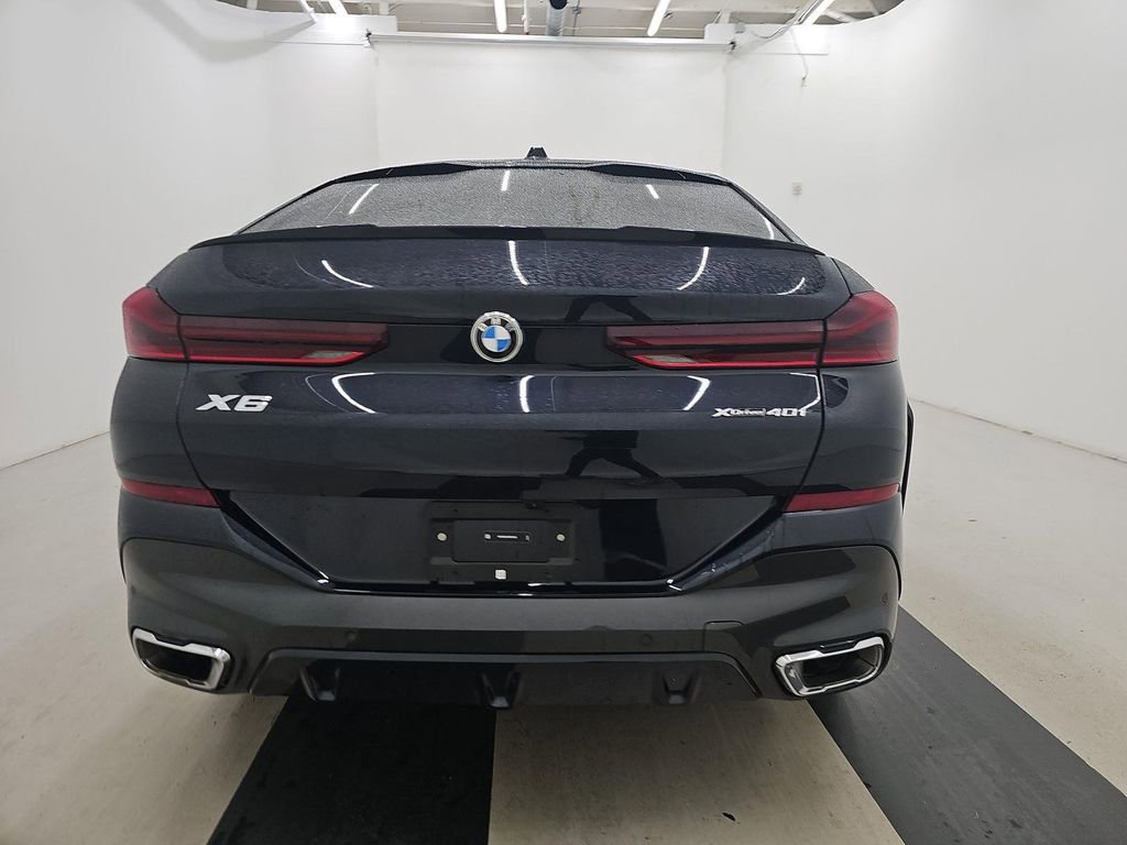 Used 2026 BMW X6 xDrive40i image 4