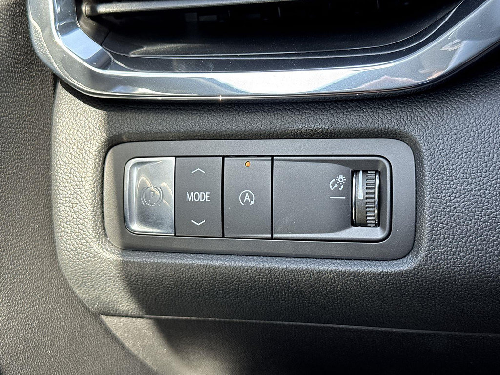 New 2026 GMC Acadia Elevation FWD image 16
