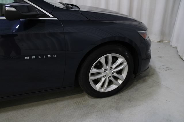 Used 2016 Chevrolet Malibu LT FWD image 32