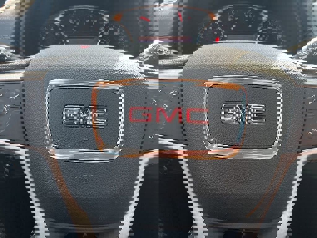 Used 2022 GMC Terrain SLE w/ Driver Convenience Package image 24