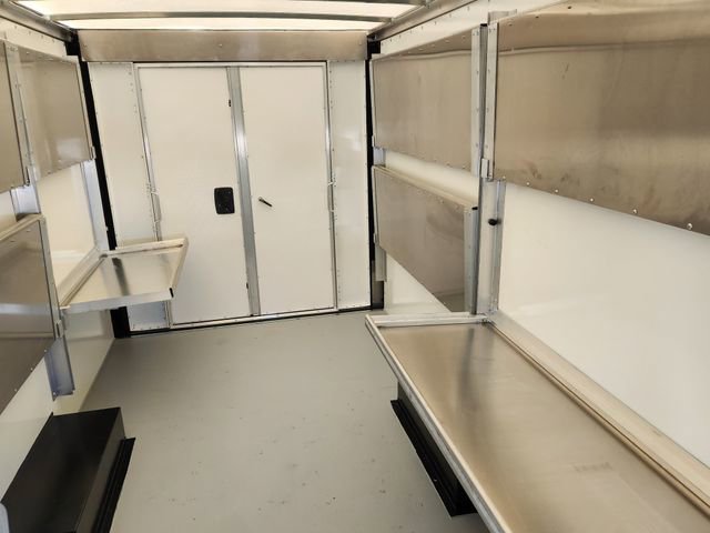 New 2025 Chevrolet Express 3500 Work Van w/ Power Convenience Package image 31