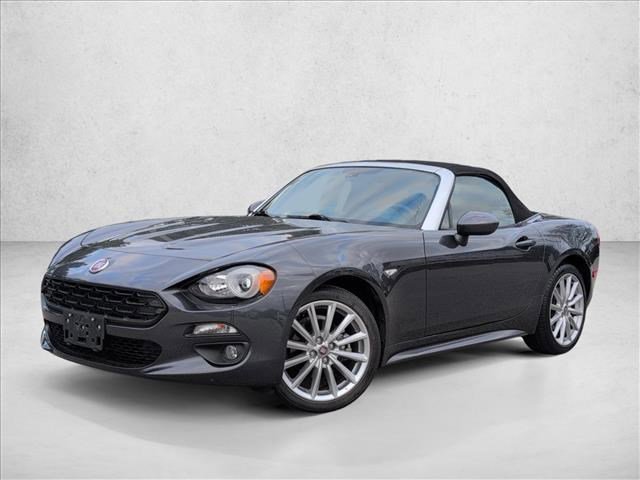 Used 2017 FIAT 124 Spider Lusso image 1