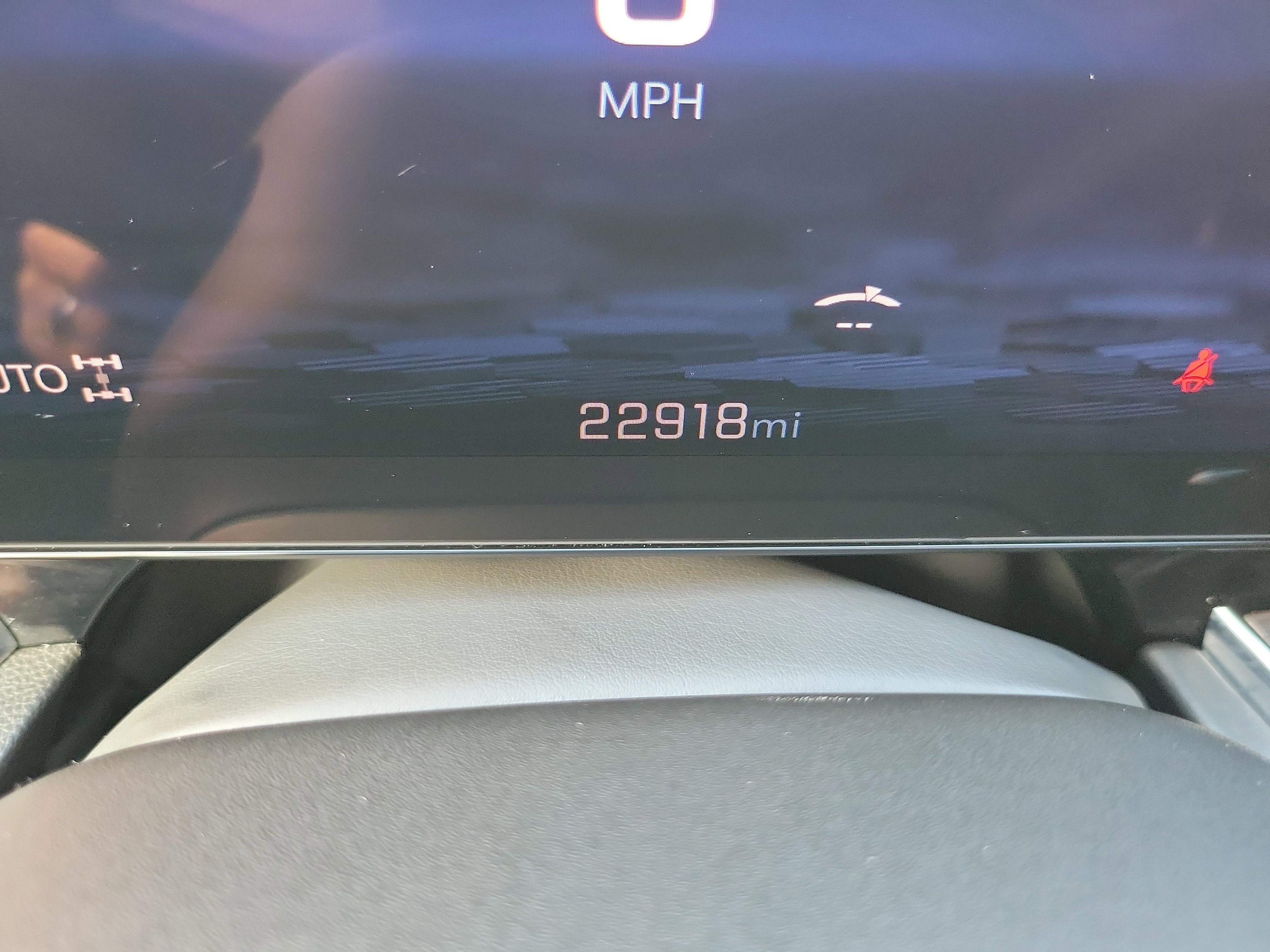 Used 2025 Chevrolet Tahoe LT AWD/4WD image 29