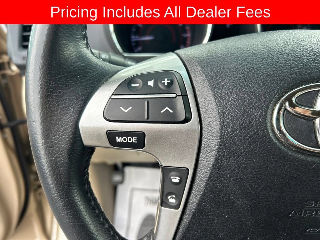 Used 2013 Toyota Highlander SE AWD/4WD image 8