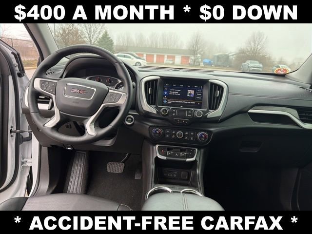 Used 2024 GMC Terrain SLT image 35