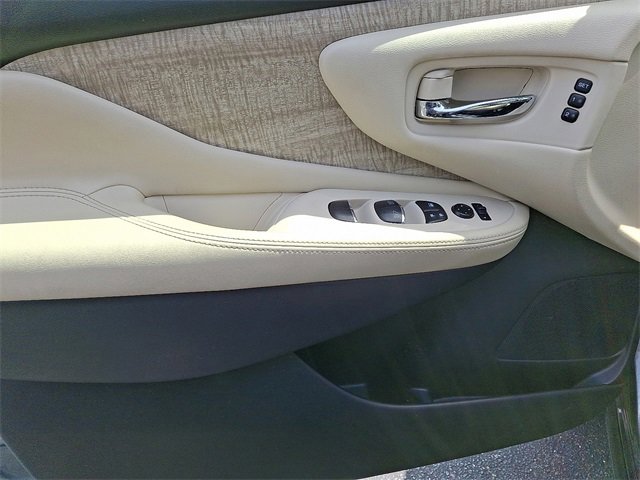 Used 2023 Nissan Murano SL w/ SL Moonroof Package image 13