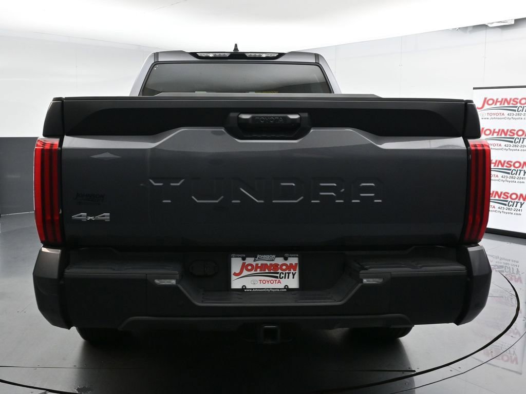 Used 2023 Toyota Tundra SR5 w/ SR5 Convenience Package AWD/4WD image 7
