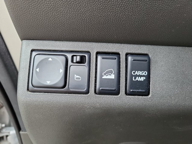 Used 2018 Nissan Frontier PRO-4X AWD/4WD image 28