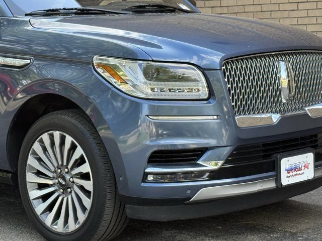 Used 2020 Lincoln Navigator L Reserve w/ Luxury Package AWD/4WD image 2