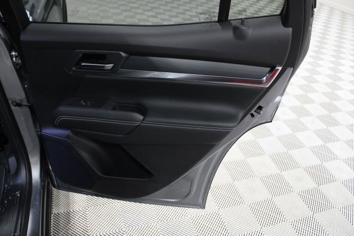 New 2026 GMC Terrain Elevation FWD image 27