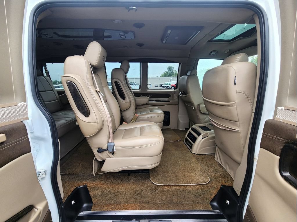 Used 2019 Chevrolet Express 2500 w/ Enhanced Convenience Package RWD image 48