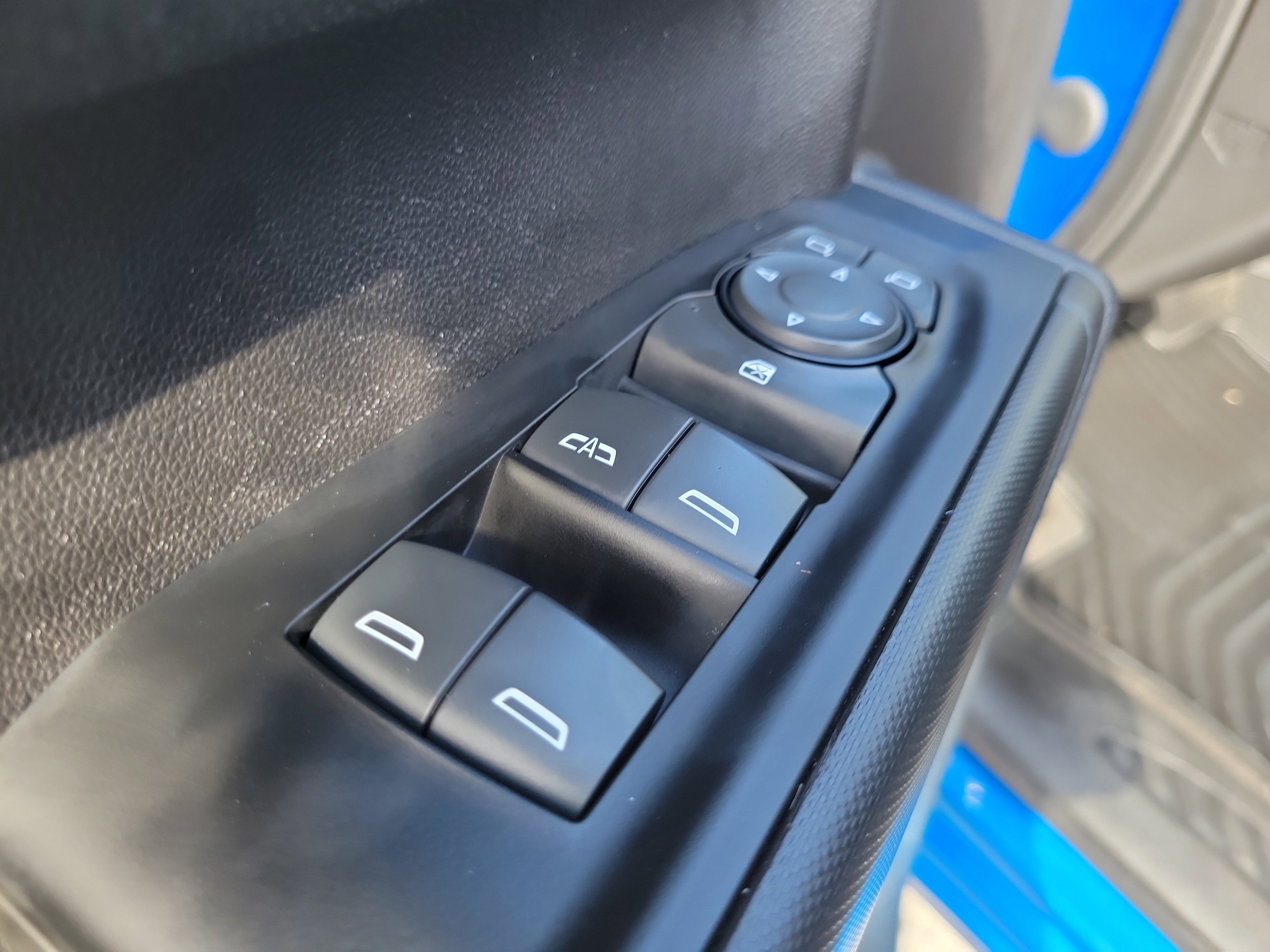 Used 2022 Chevrolet Silverado 1500 Custom image 22