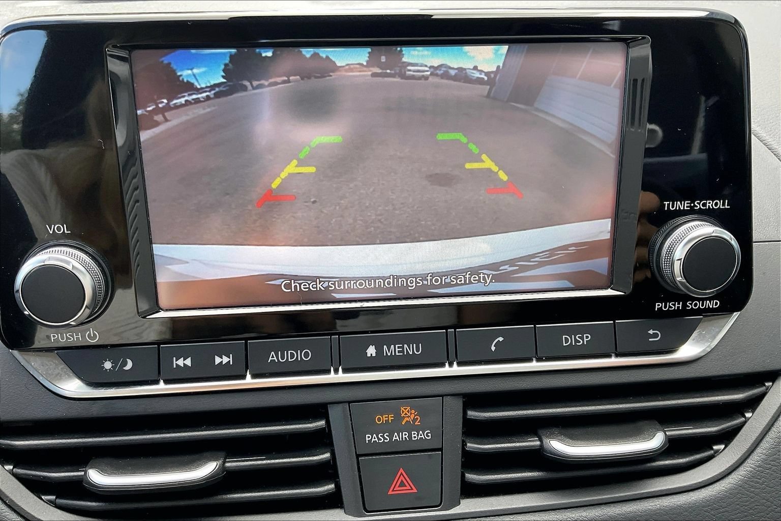 Used 2024 Nissan Altima 2.5 S FWD image 13