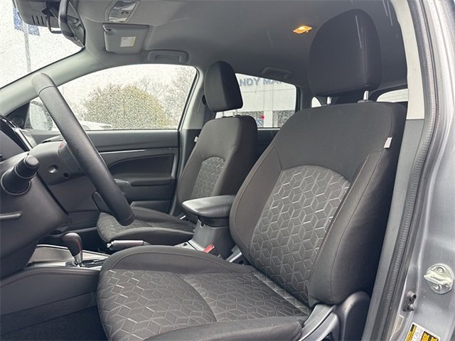 Used 2024 Mitsubishi Outlander Sport AWD image 9