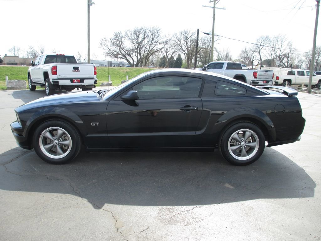 Used 2005 Ford Mustang GT image 8