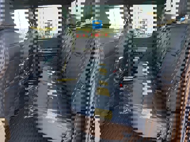 Used 2026 Ford F150 Lariat w/ Equipment Group 501A Mid image 11