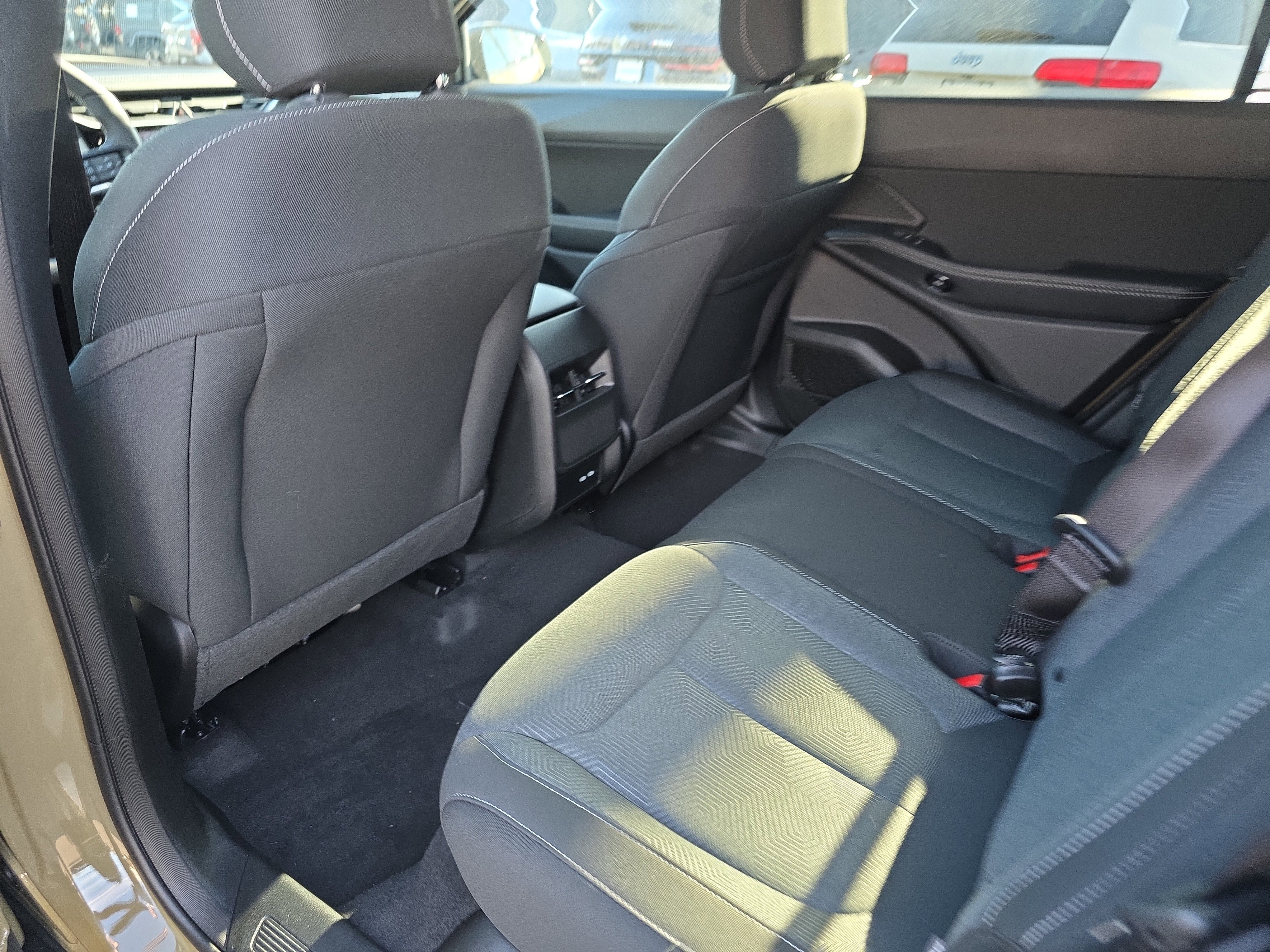 New 2026 Jeep Cherokee Laredo image 13