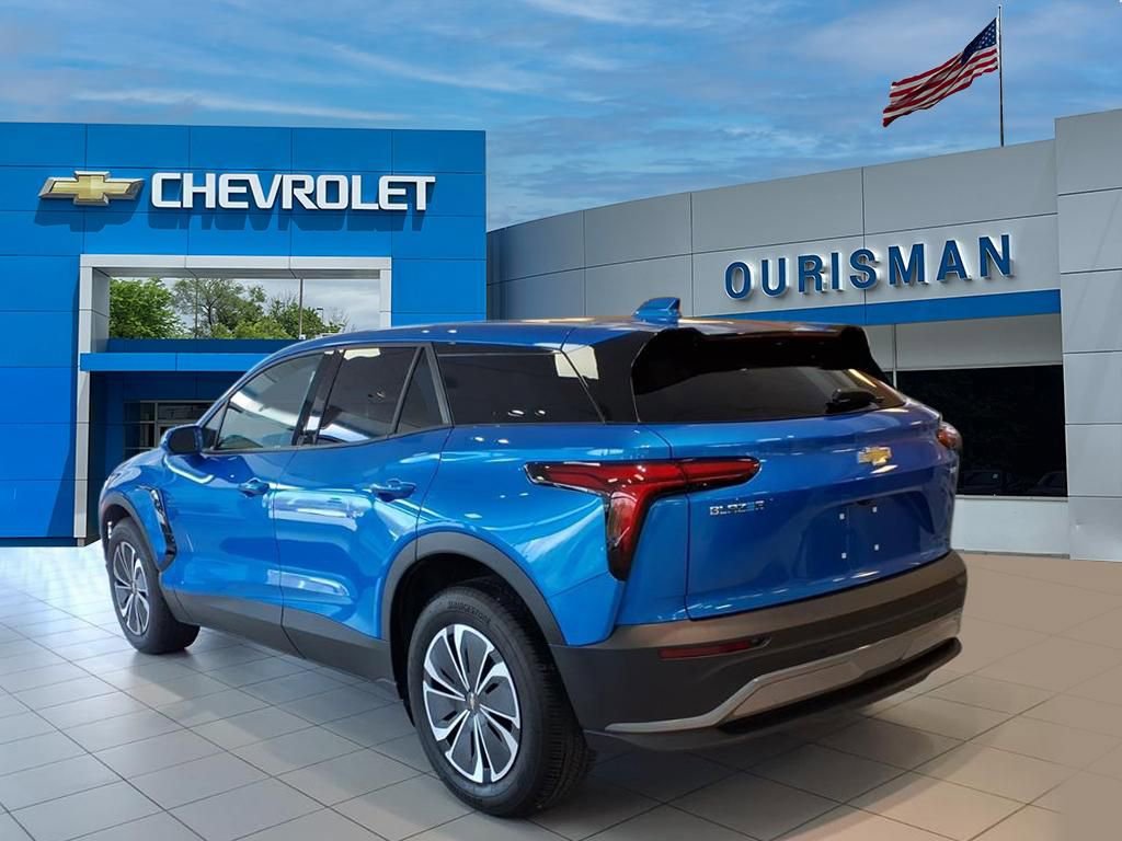 New 2025 Chevrolet Blazer EV LT image 3