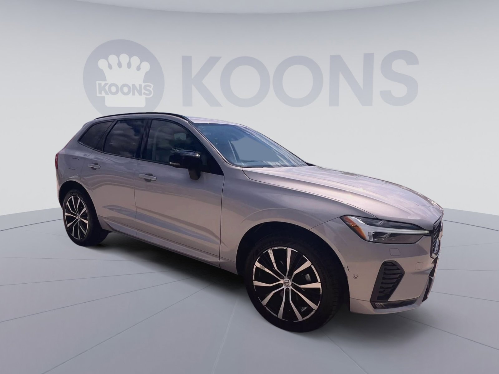 Certified 2023 Volvo XC60 B5 Plus w/ Protection Package Premier AWD/4WD image 2