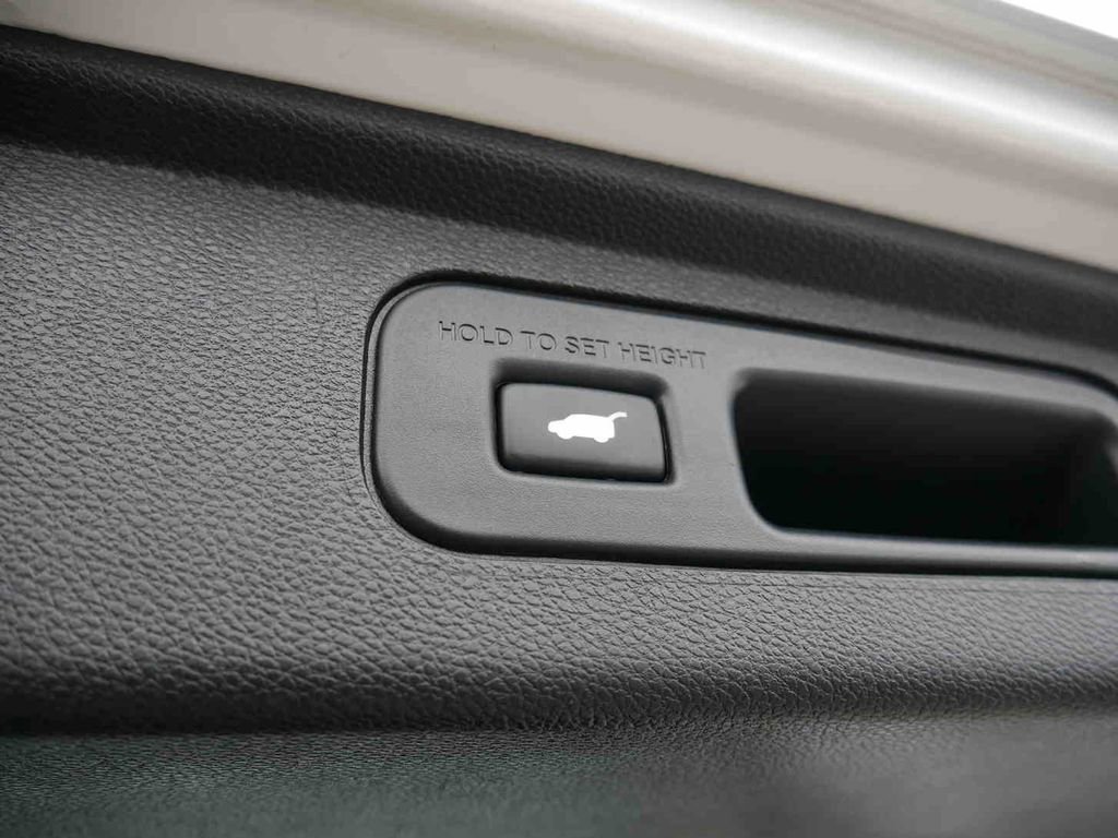 Used 2023 Honda Odyssey Sport image 10