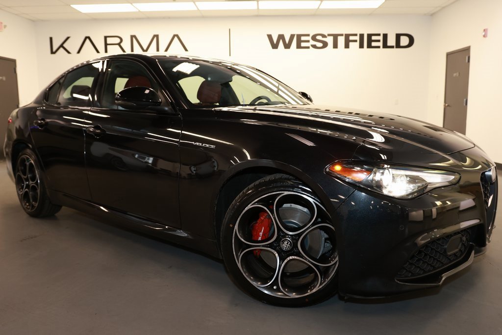 Used 2022 Alfa Romeo Giulia Veloce