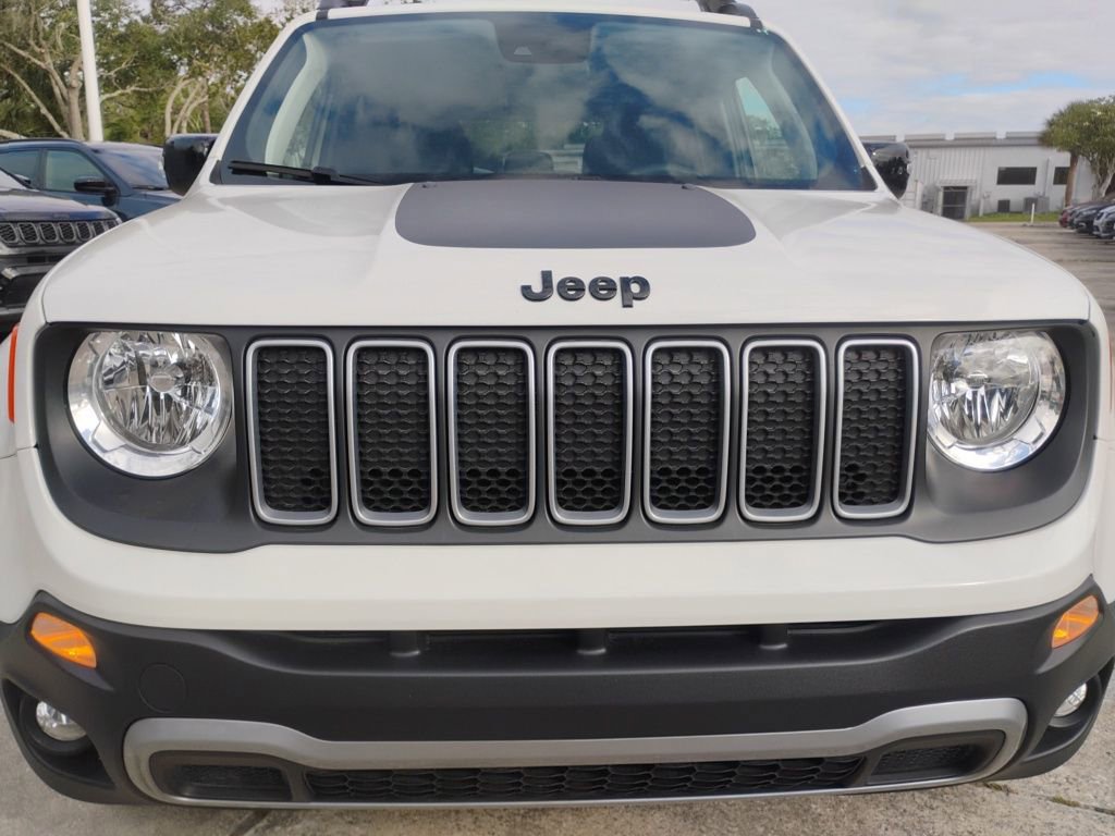 Used 2023 Jeep Renegade Latitude image 17