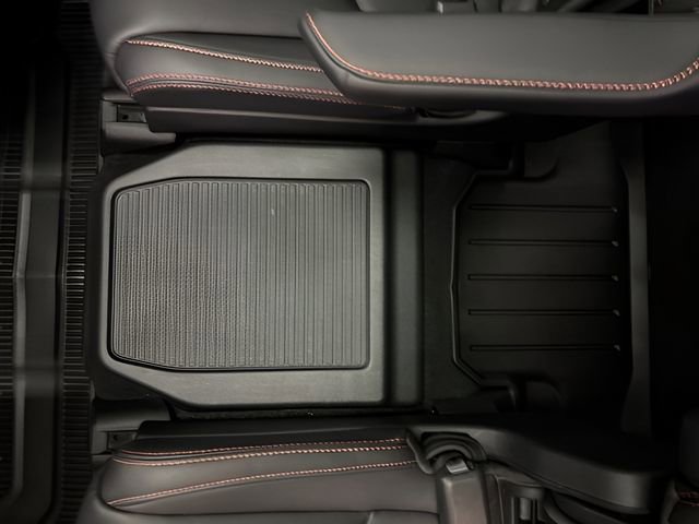 Used 2025 Honda Pilot TrailSport image 43