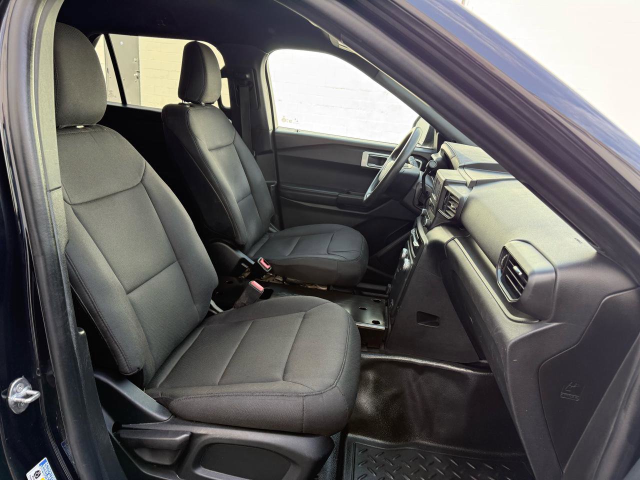 Used 2020 Ford Explorer 4WD Police Interceptor w/ Ultimate Wiring Package image 17