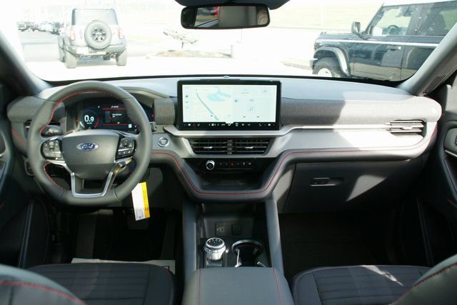 New 2026 Ford Explorer ST-Line w/ ST-Line Street Pack image 40
