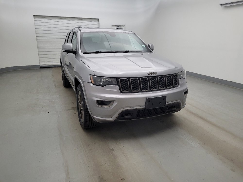Used 2017 Jeep Grand Cherokee Limited 75th Anniversary AWD/4WD image 14