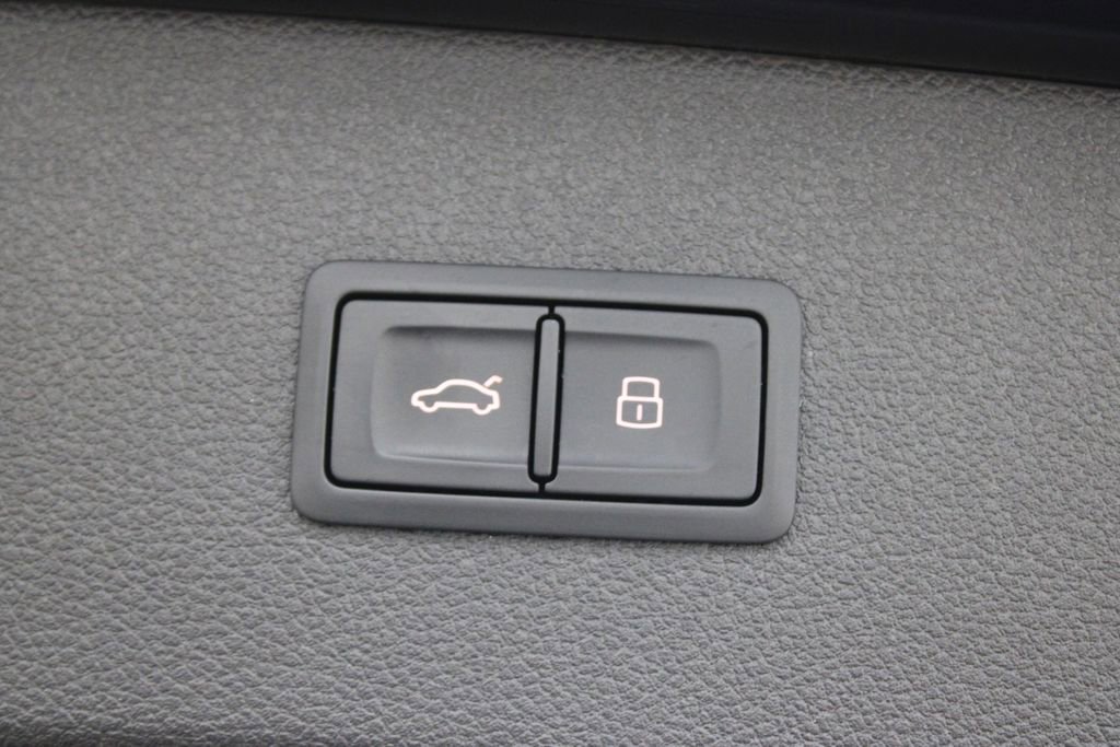 Used 2016 Audi A7 3.0T Prestige w/ Prestige Package image 32