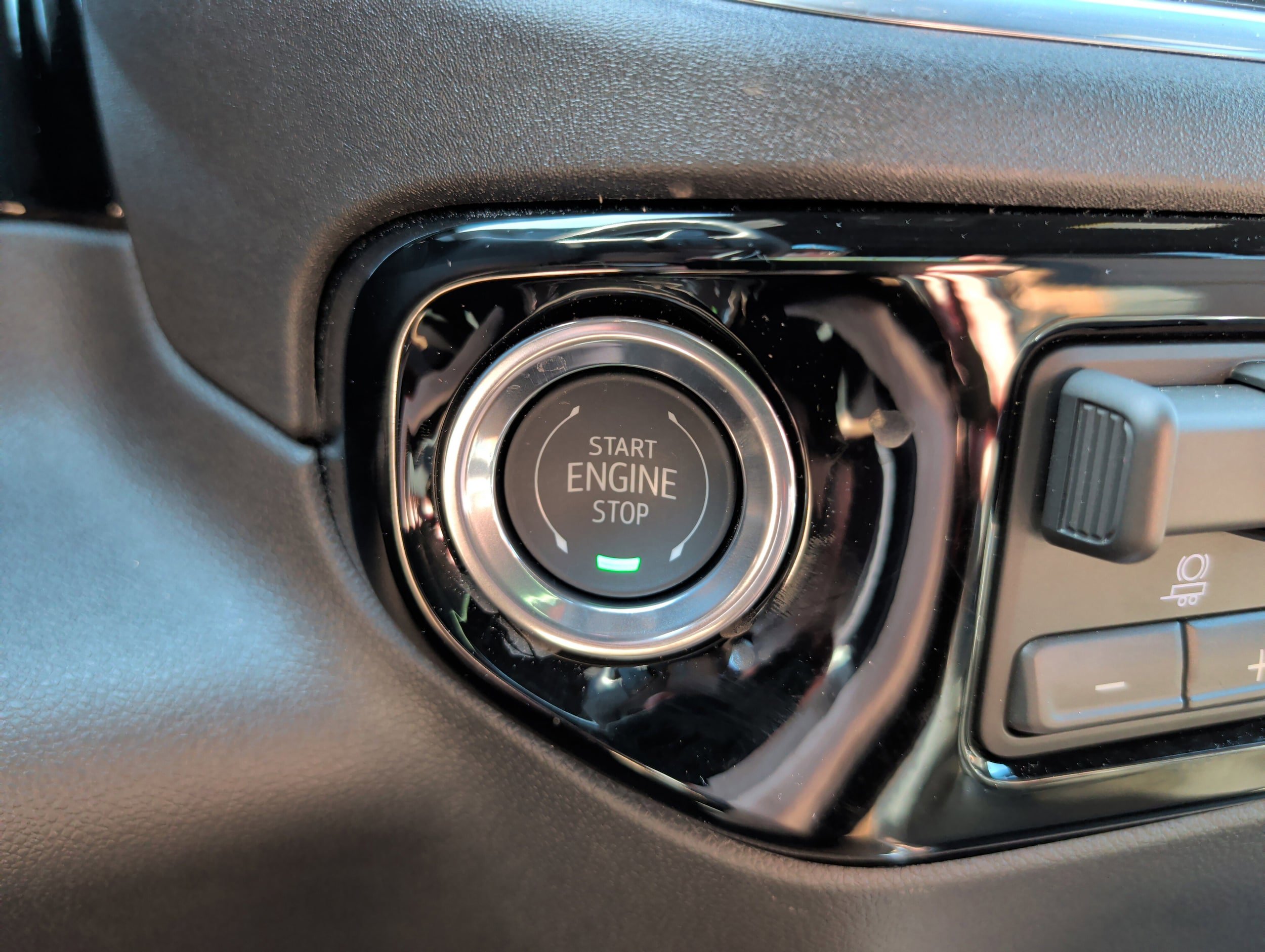 New 2026 Chevrolet Silverado 1500 High Country w/ Technology Package AWD/4WD image 34