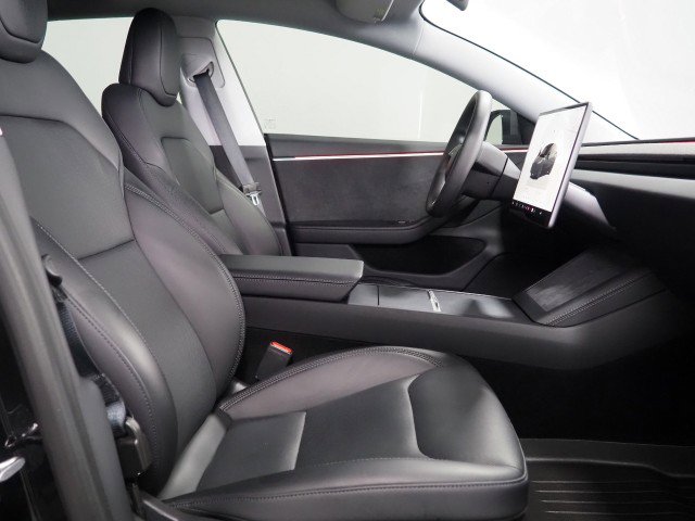 Used 2025 Tesla Model 3 AWD/4WD image 16