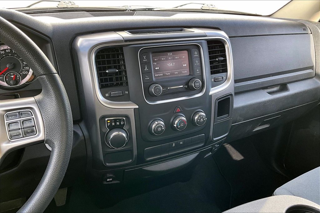Used 2021 RAM 1500 Classic SLT RWD image 7