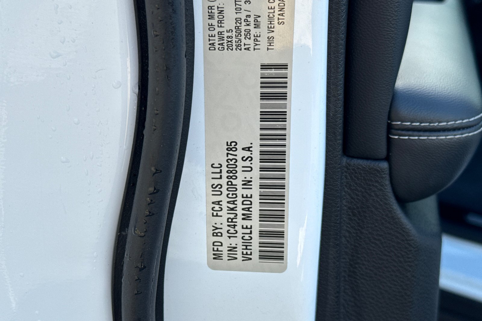 Used 2023 Jeep Grand Cherokee L Laredo AWD/4WD image 34