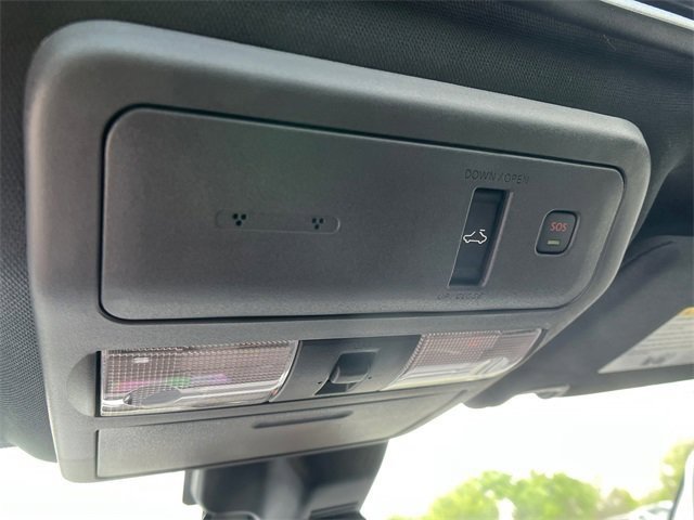 New 2025 Nissan Frontier PRO-4X w/ Pro Premium Package image 26